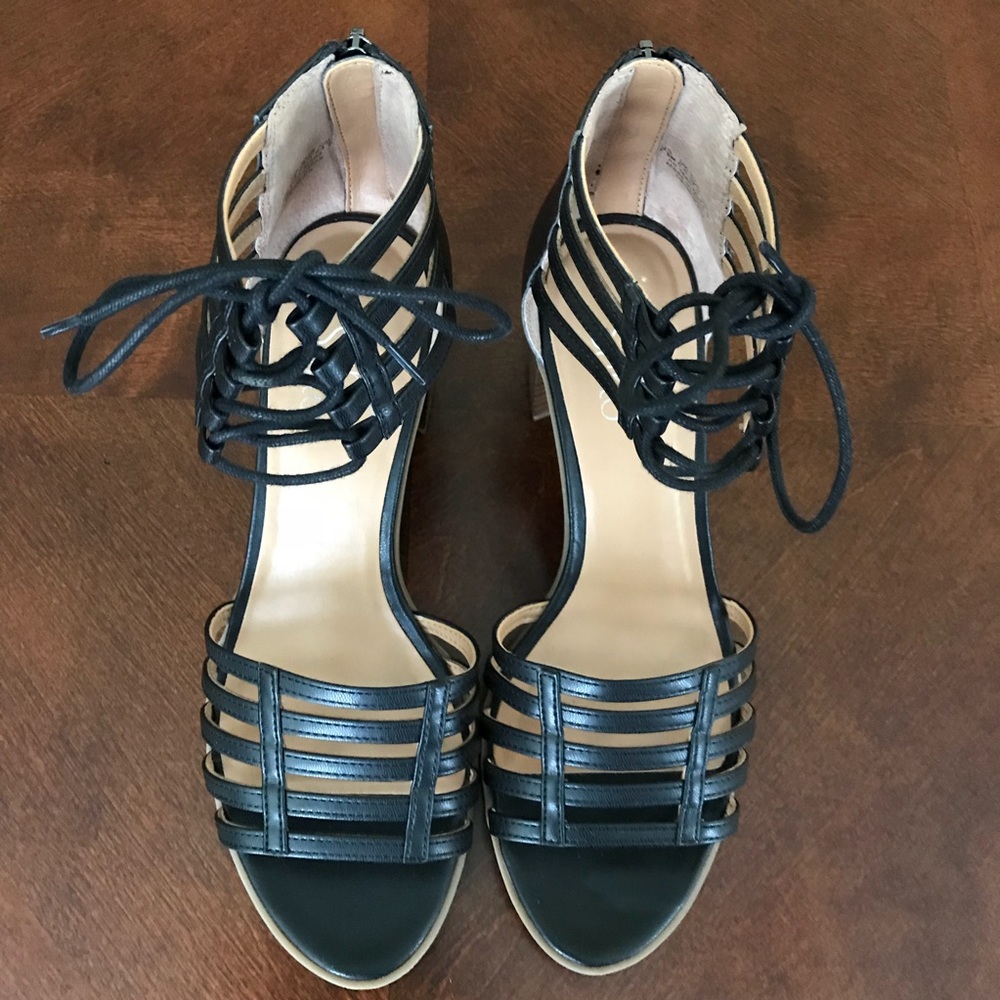 Franco Sarto Shoes Size: 7.5M